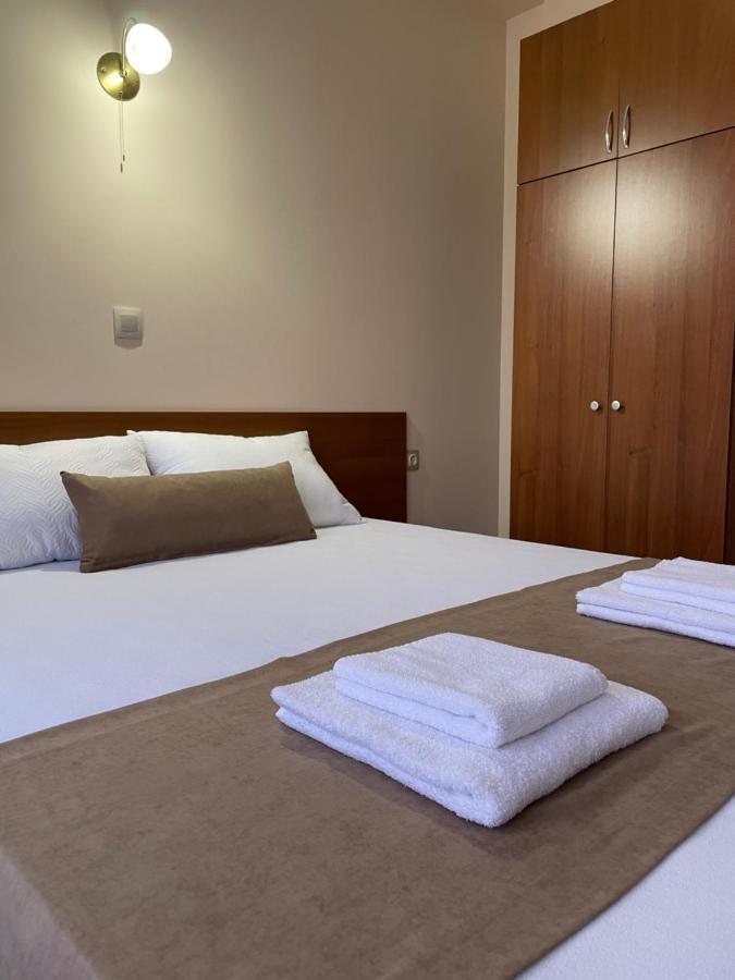 Helios Hotel ستافروس المظهر الخارجي الصورة