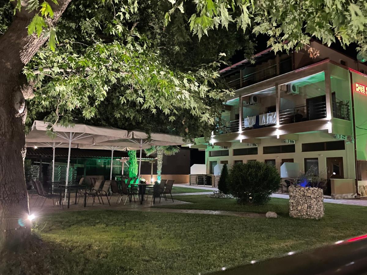 Helios Hotel ستافروس المظهر الخارجي الصورة